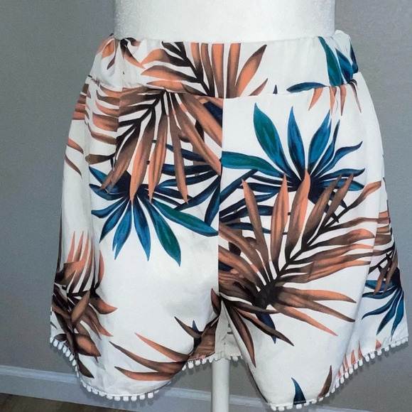 NWOT Amazon no name cute shorts - Picture 3 of 4